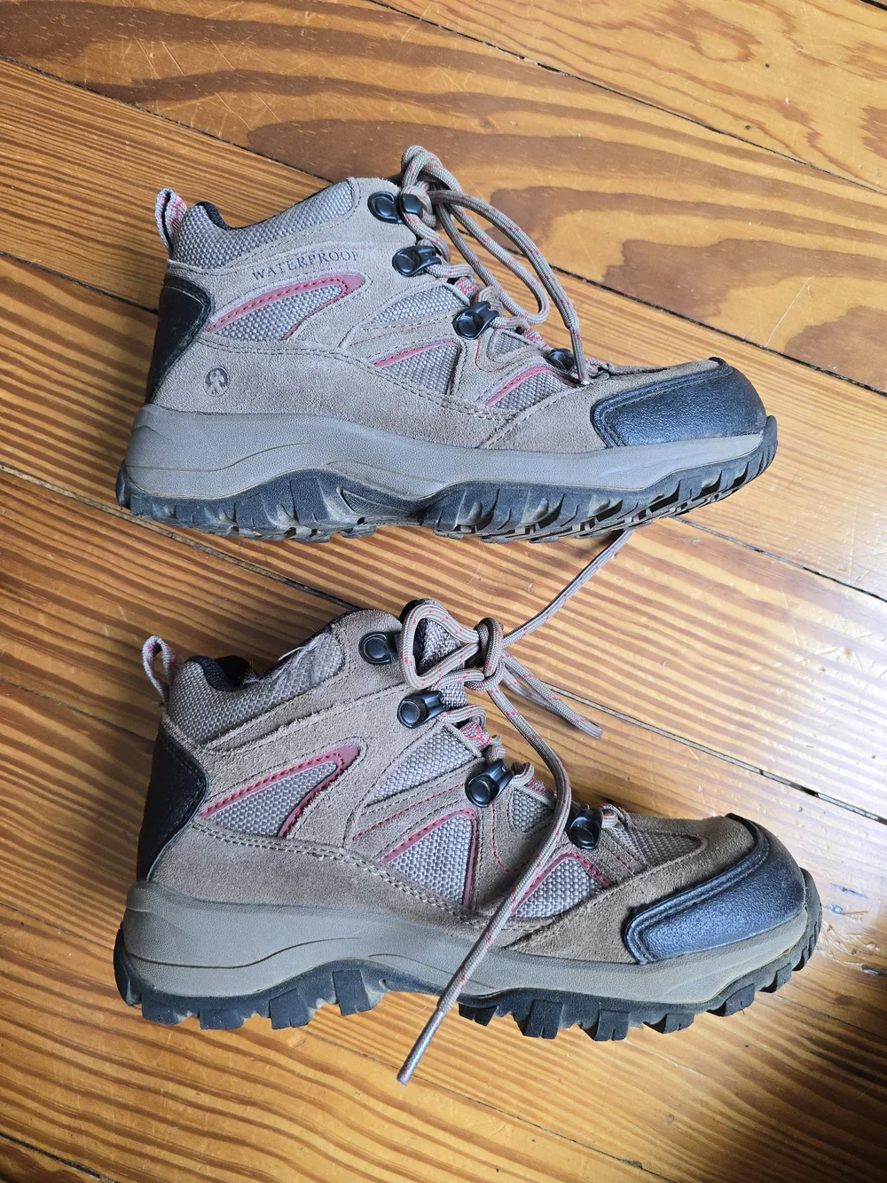 Northside Kids Waterproof Hiking Boots in Brown and Gray Sz 2